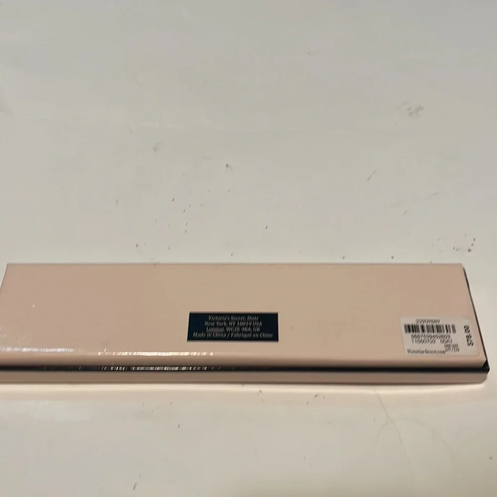 NWT Victoria Secret Bracelet One Size